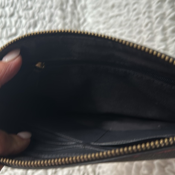 COACH Clutch - Picture 3 of 6